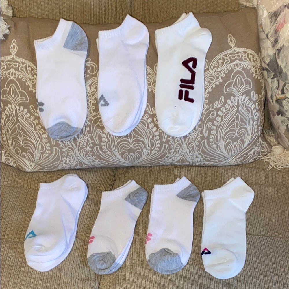 🩵🤍🩶🩷Fila Women’s White No Show Socks